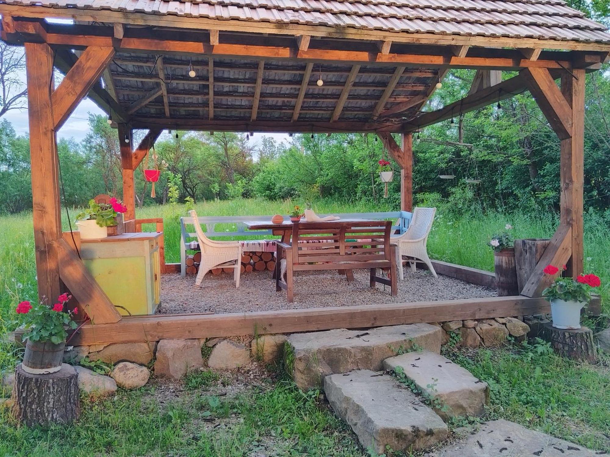 Small Apartment In Breb S Cosy Barn 외부 사진