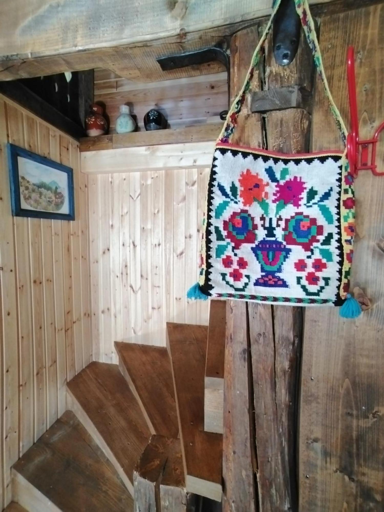 Small Apartment In Breb S Cosy Barn 객실 사진